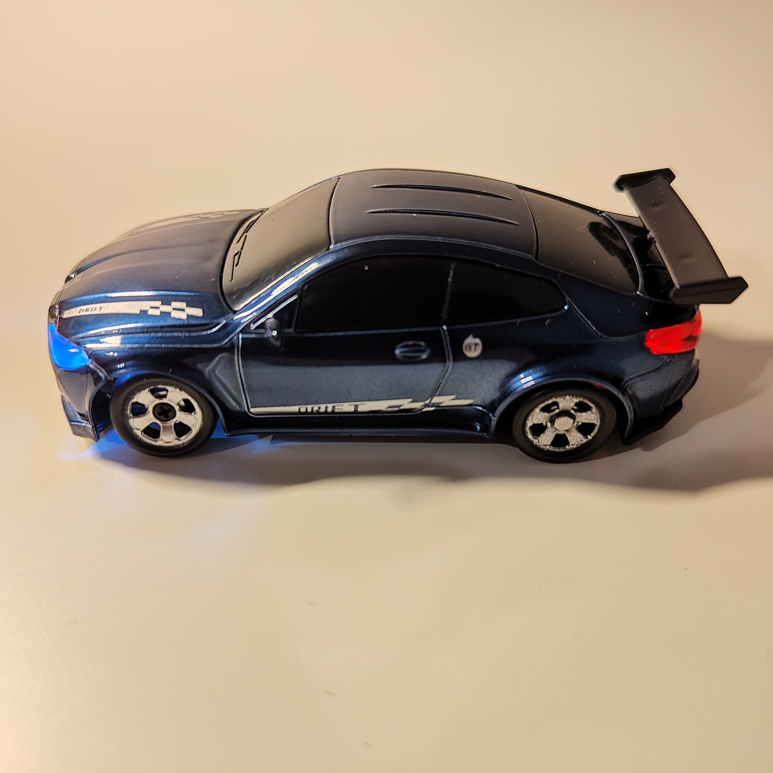 Zdalnie sterowany samochód RC 2.4ghz BMW M4 auto drift 4WD 1:64