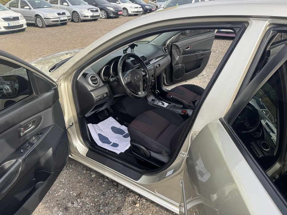 Продам Mazda 3 автомат гбо