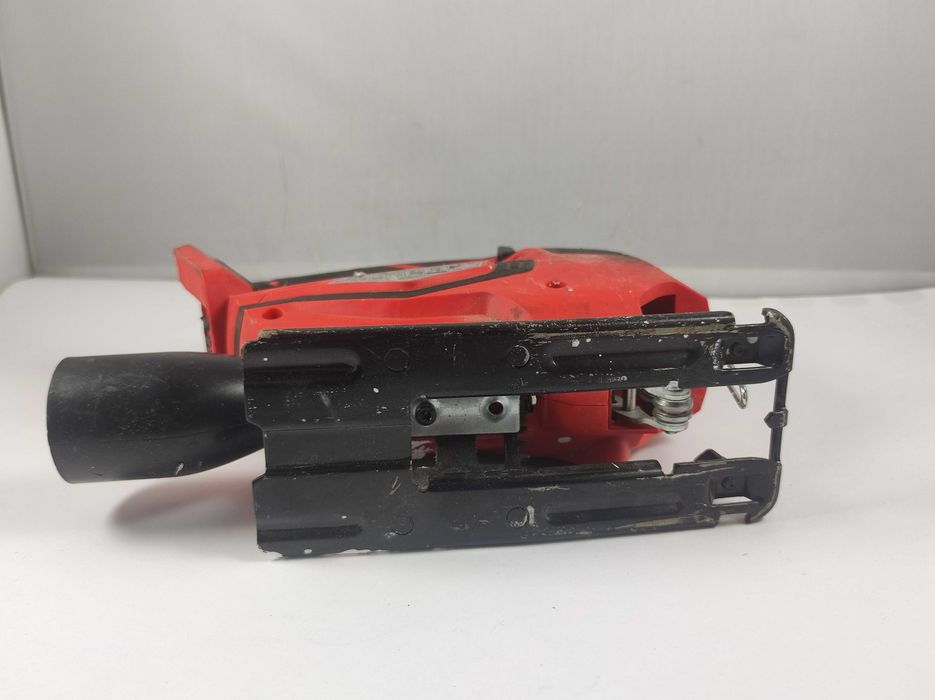 Wyrzynarka Yato  18V - BODY BEZ AKUMULATORA YT-82823