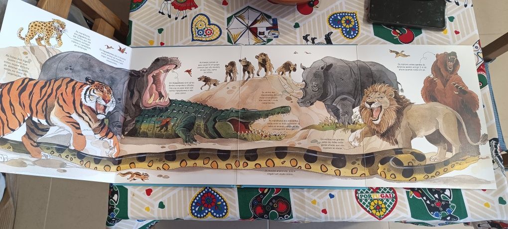 Livro dos Grandes Animais