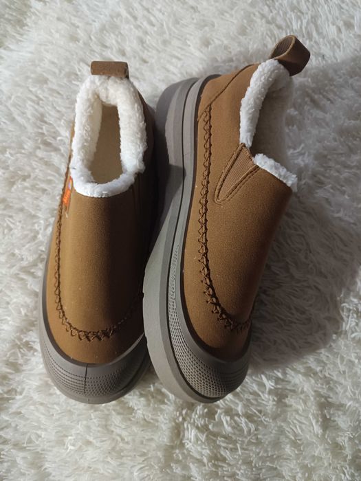 Жіночі зимові черевики