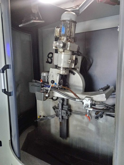 Automatyczna hydrauliczna ostrzałka pił widiowych OTOMAT 96. Rok 2016
