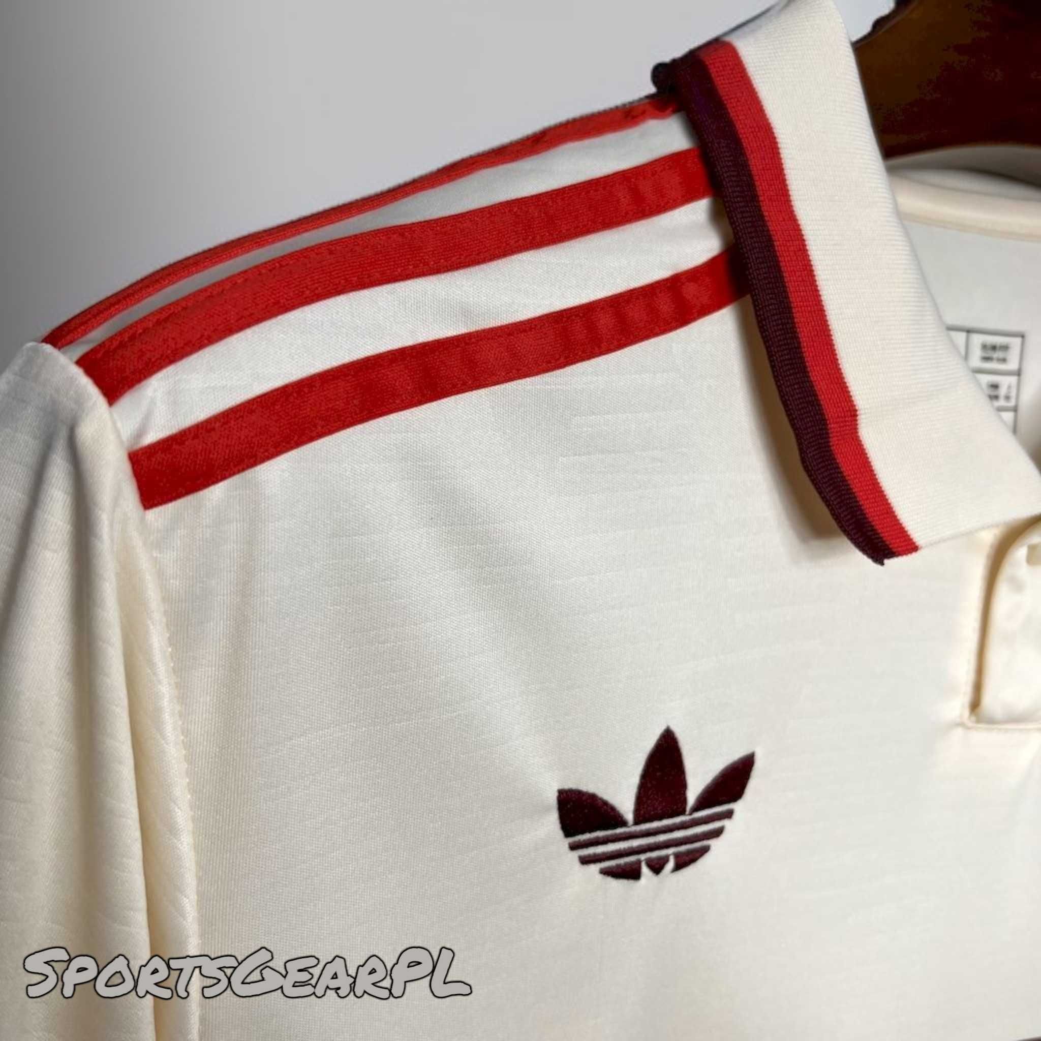 24/25 BAYERN MONACHIUM Koszulka Trzecia ADIDAS Rozmiar M