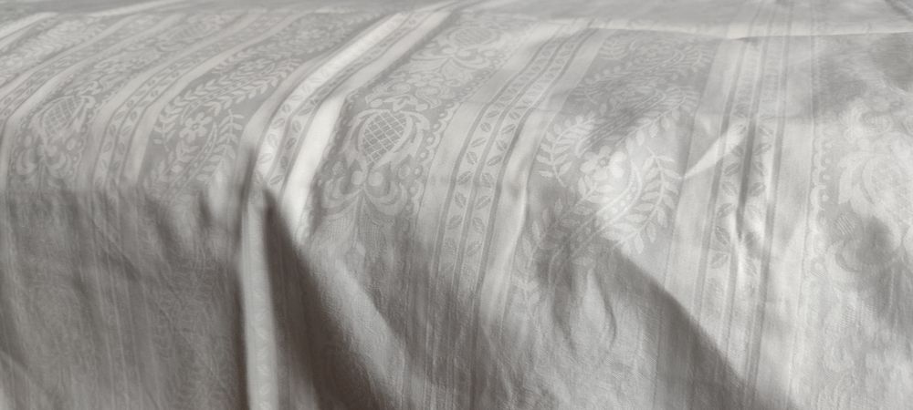 Pościel bawełniana 100% Adamaszek,1998r bialy komple z firmy Frotex