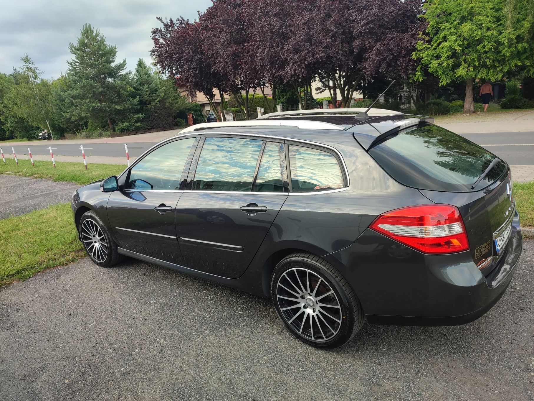 Renault Laguna Renault Laguna 3 2.0 140 km