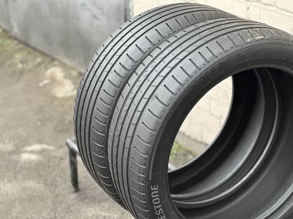 Bridgestone Alenza  235/45 r20 2021 рік 7мм