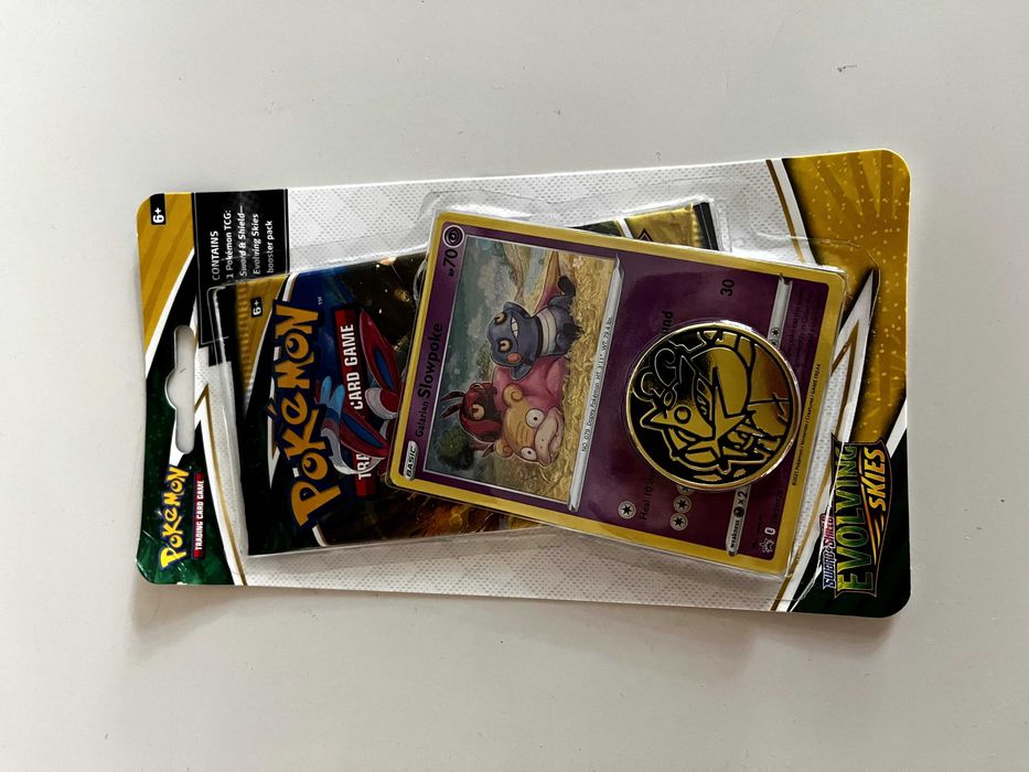 Pokemon Evolving Skies Checklane Blister Booster Pack – Slowpoke Nowy