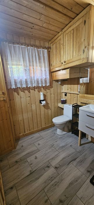 Domek z jacuzzi, sauną na wyłączność i kominkiem