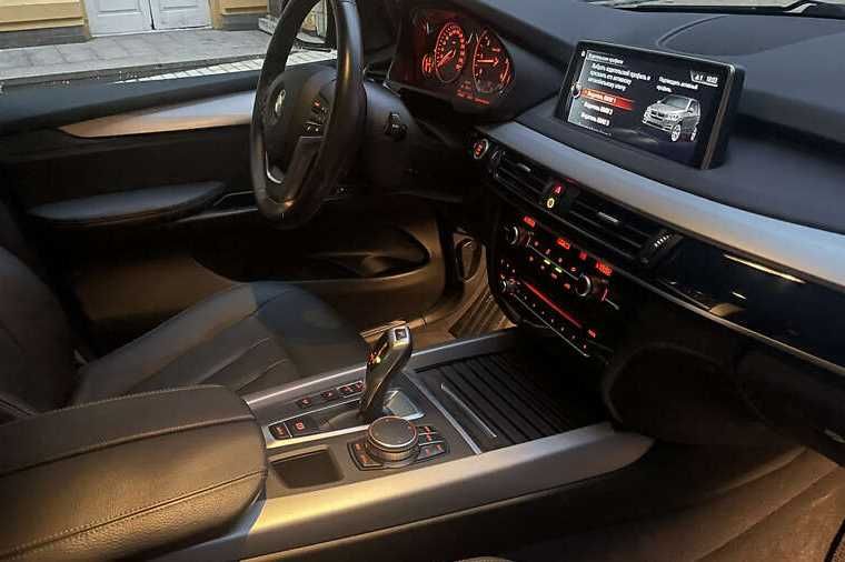 BMW X5 F15 35d 2017 3 літри дизель в рідкісній комплектації! 7 місць!