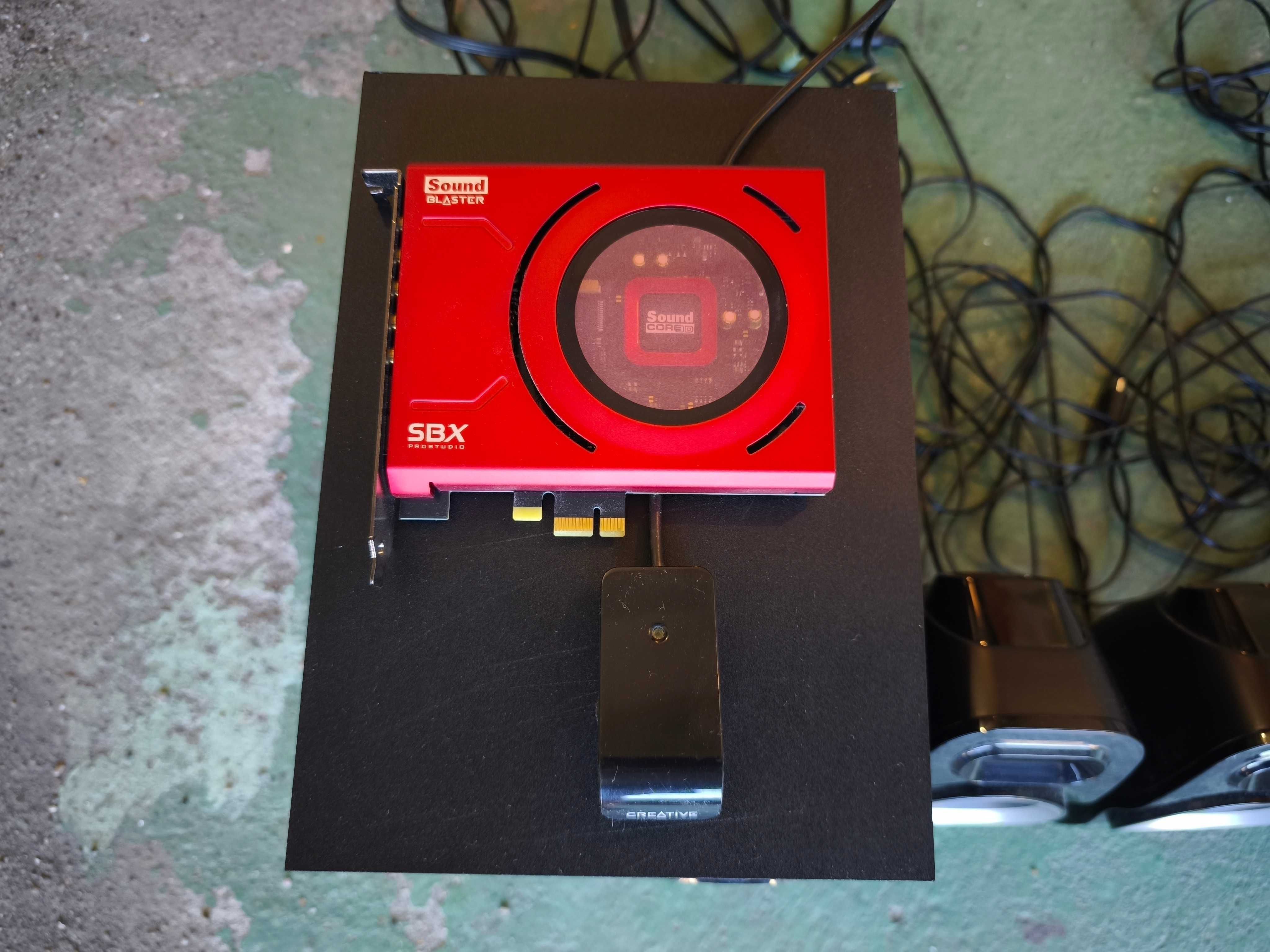 Głośniki Creative 5+1 plus karta dźwiękowa Sound Blaster