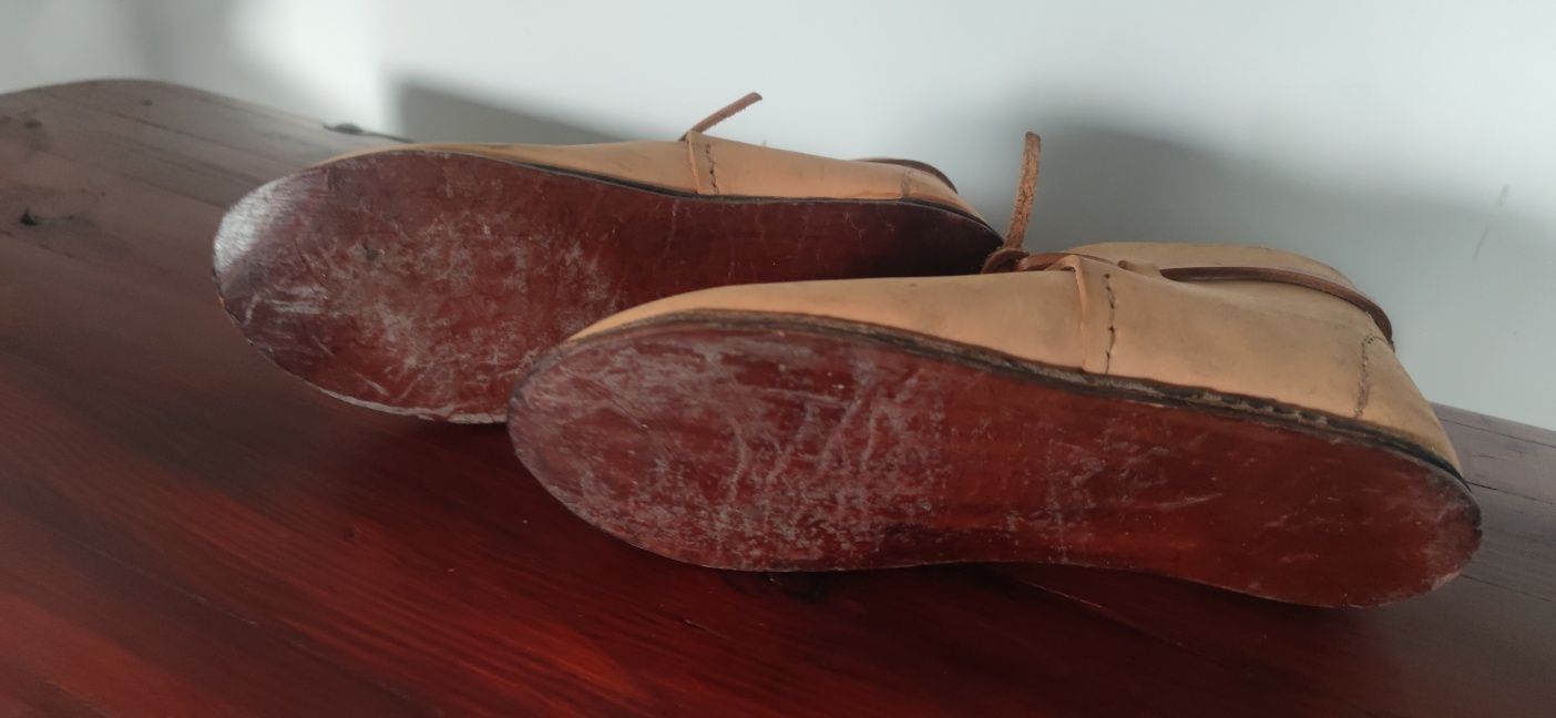 Buty skórzane rycerskie wczesne okazja wkładka 25 cm nowe