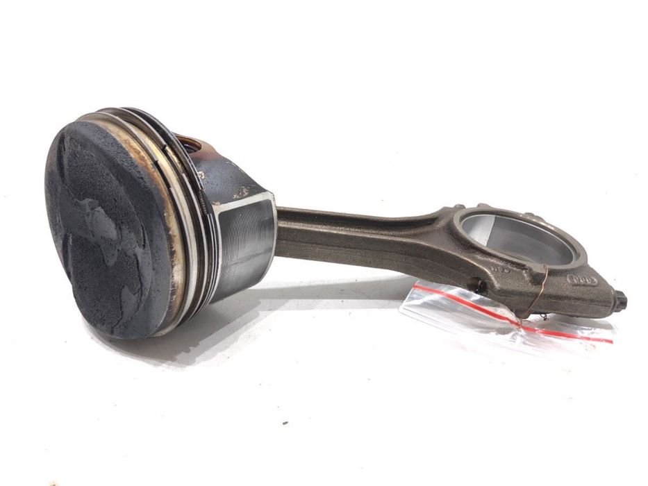 TŁOK Z KORBOWODEM - 147.00 PLN - AUDI A4 B8 Avant (8K5) 2007 - 2015 1.8 TFSI 118 kW [160 KM]