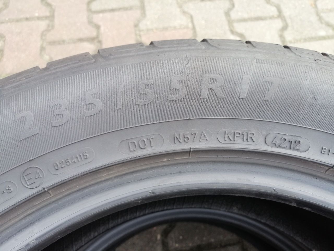 235/55R17 99V Dunlop Sp Sport 01