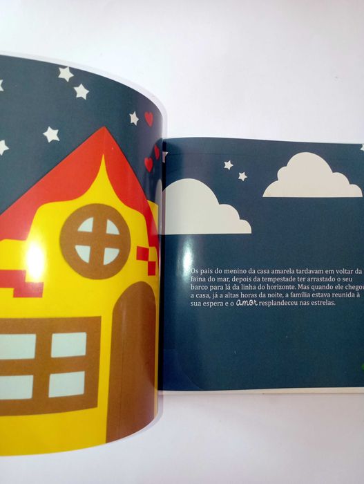 A Flor Sol e o menino da Casa Amarela