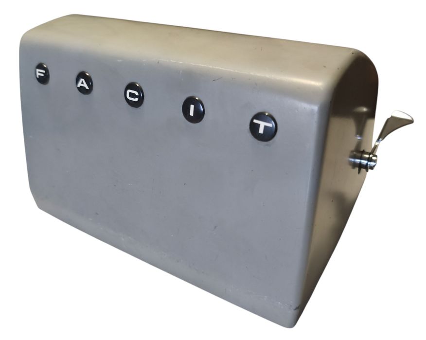 Máquina de somar antiga FACIT