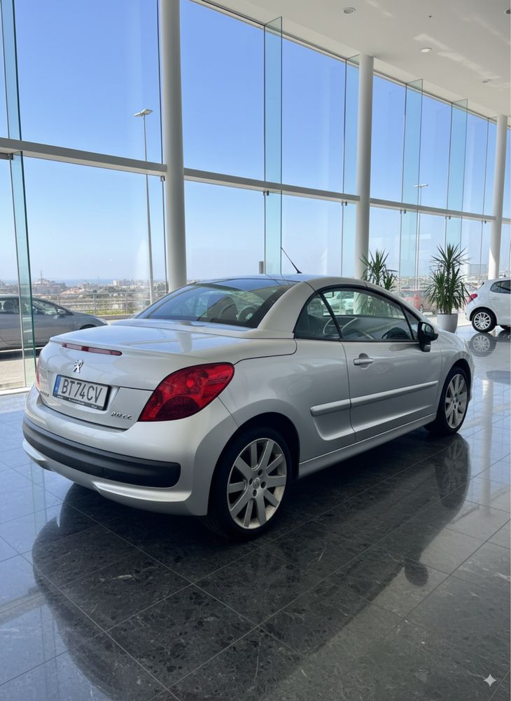 Peugeot    207 CC