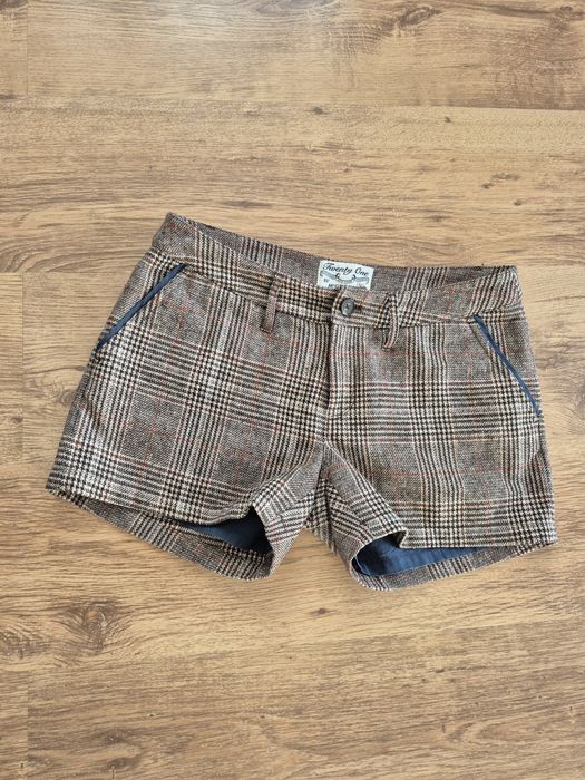 Spodenki w kratkę Twenty One by McGregor rozmiar 36