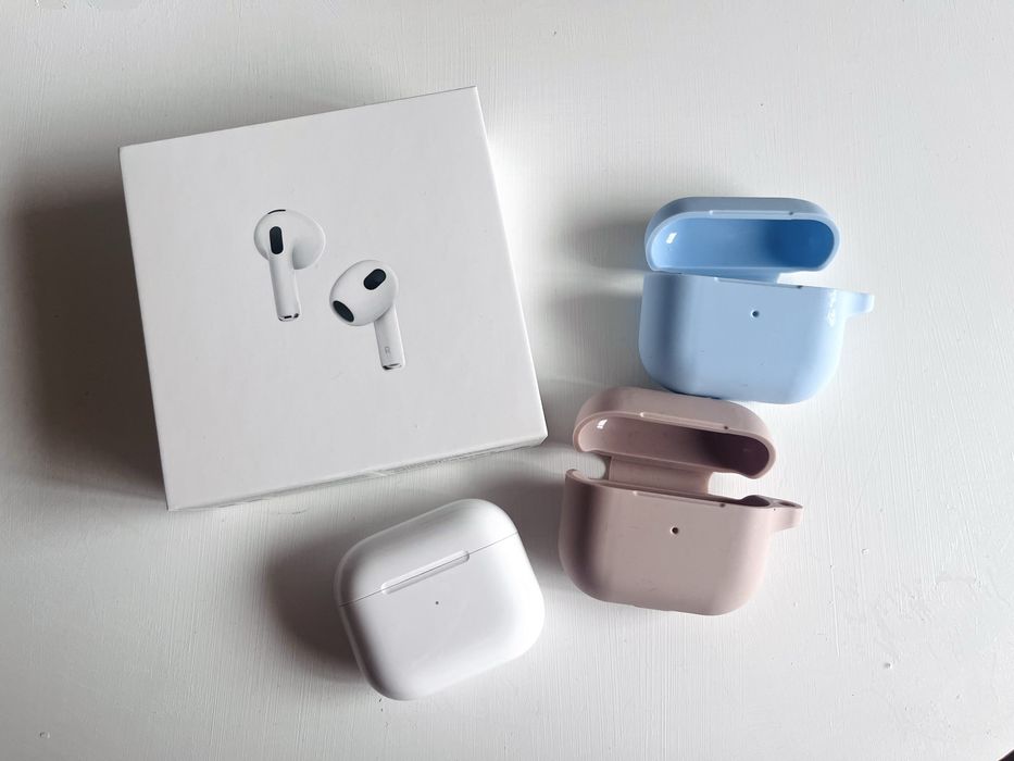 AirPods 3ª Geração MagSafe originais da Apple.