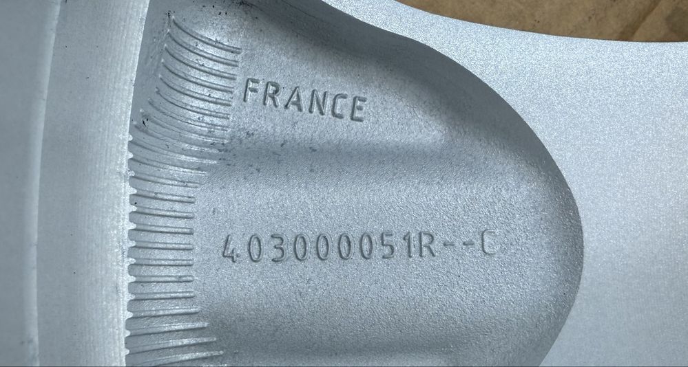 Oryginalne Felgi Renault 17" Megane III Scenic III  5x114.3