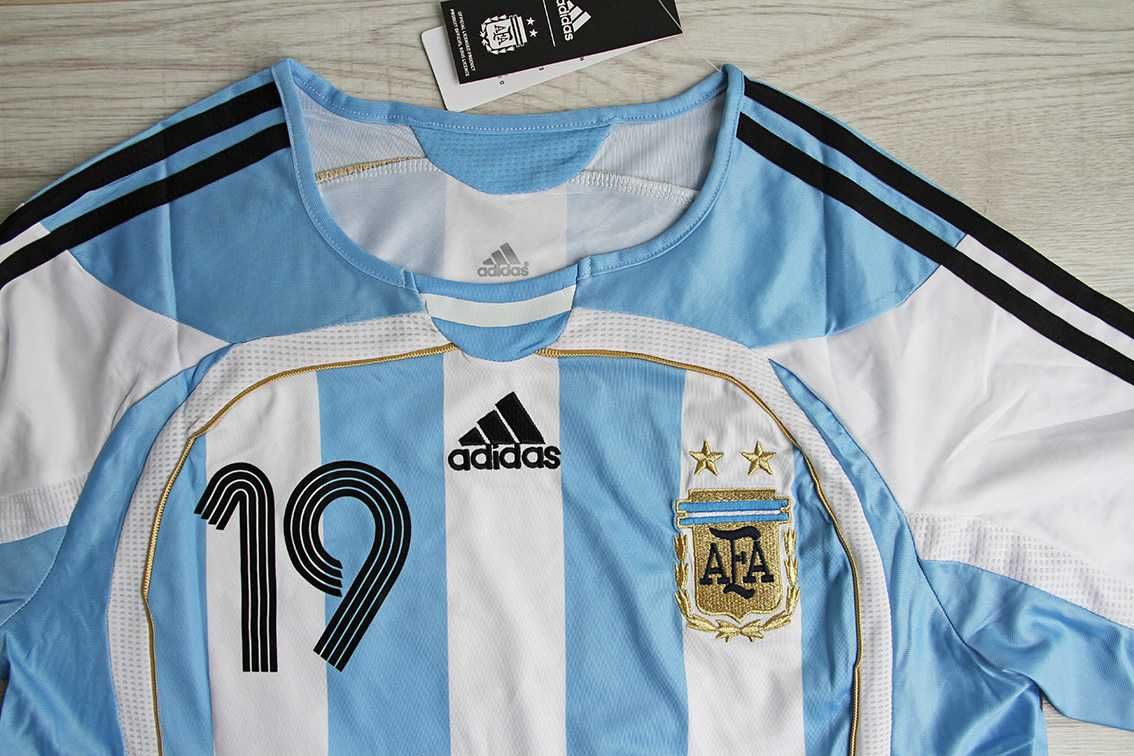 Koszulka Argentyna home Retro 2006 Adidas #19 Messi, roz.L