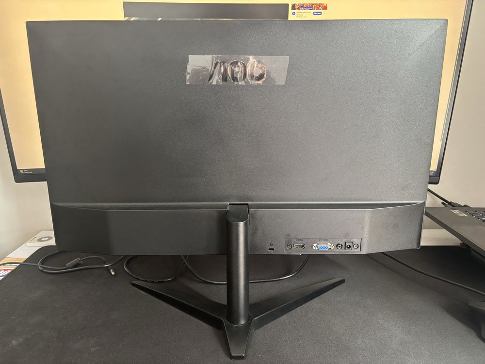 Monitor AOC B24H1 - pouco uso