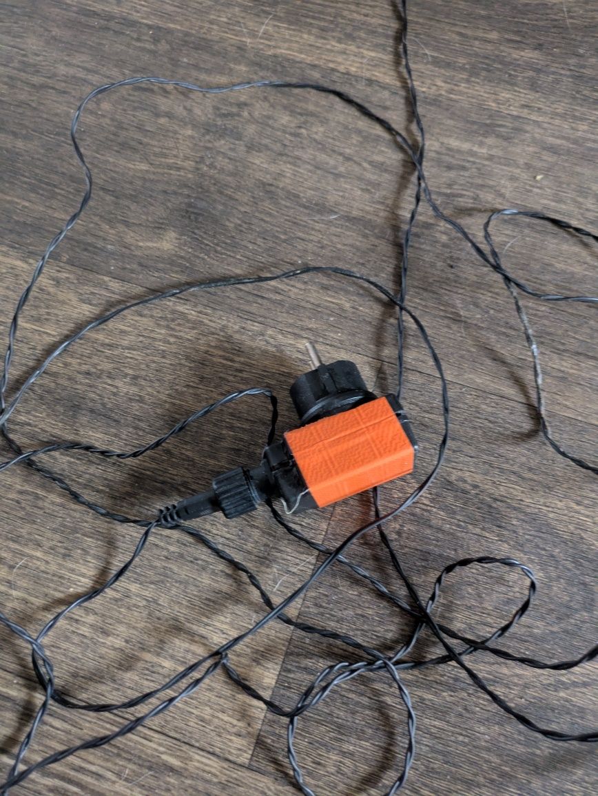 Drzewo z lampami LED