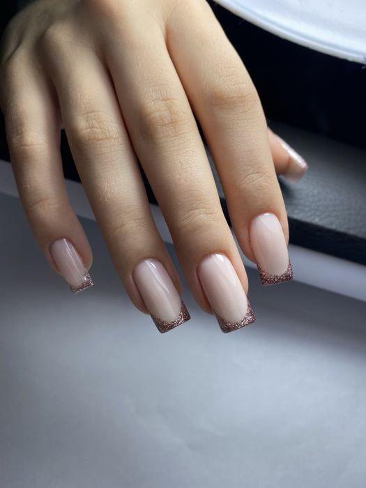 Маникюр,педикюр покрытие гель-лак