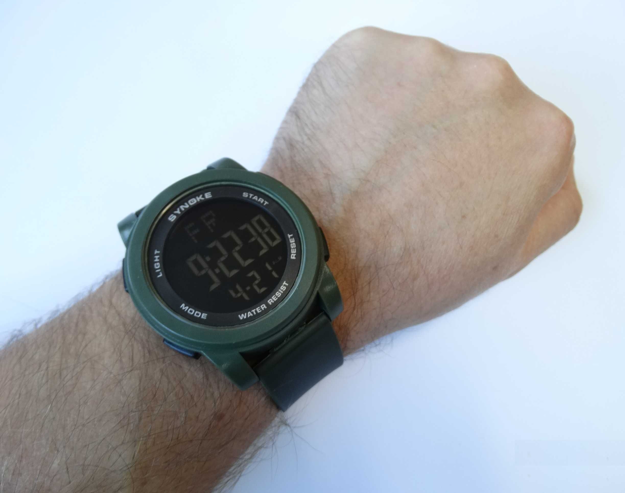 Zegarek elektorniczny militarny sportowy duży zielony army green