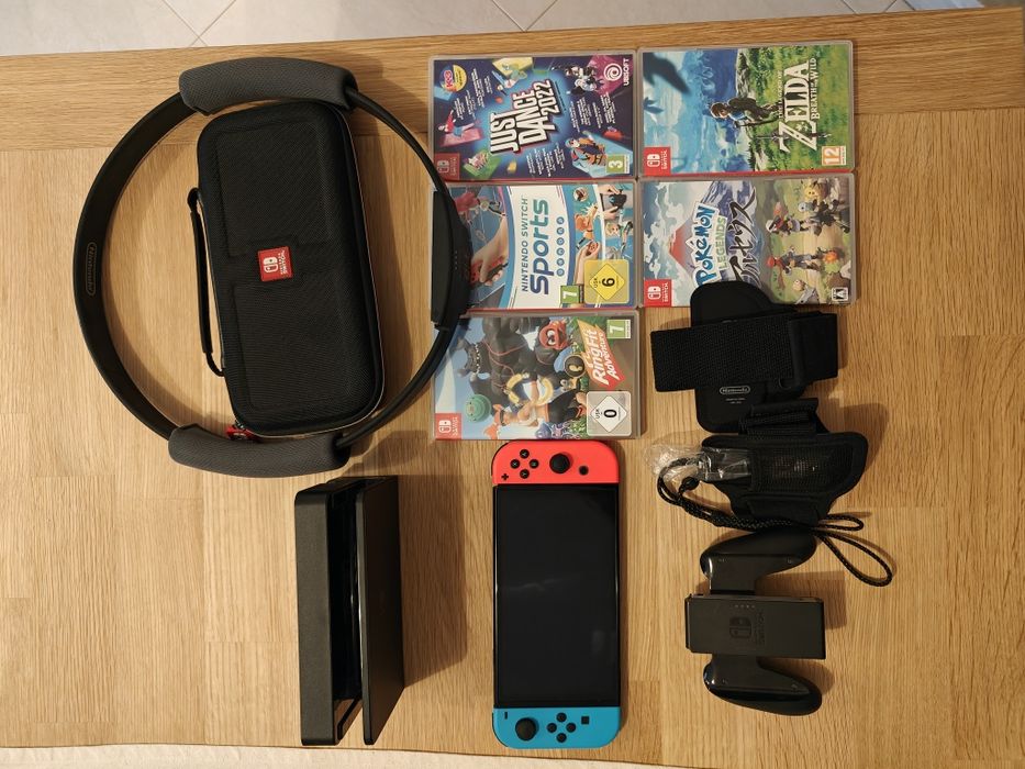 Nintendo switch Oled + 5 jogos + Ring fit