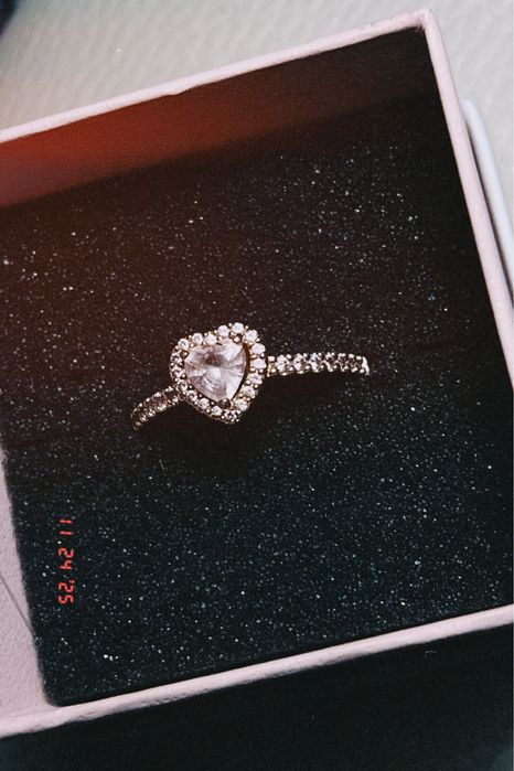 Каблучка "Блискуче серце"