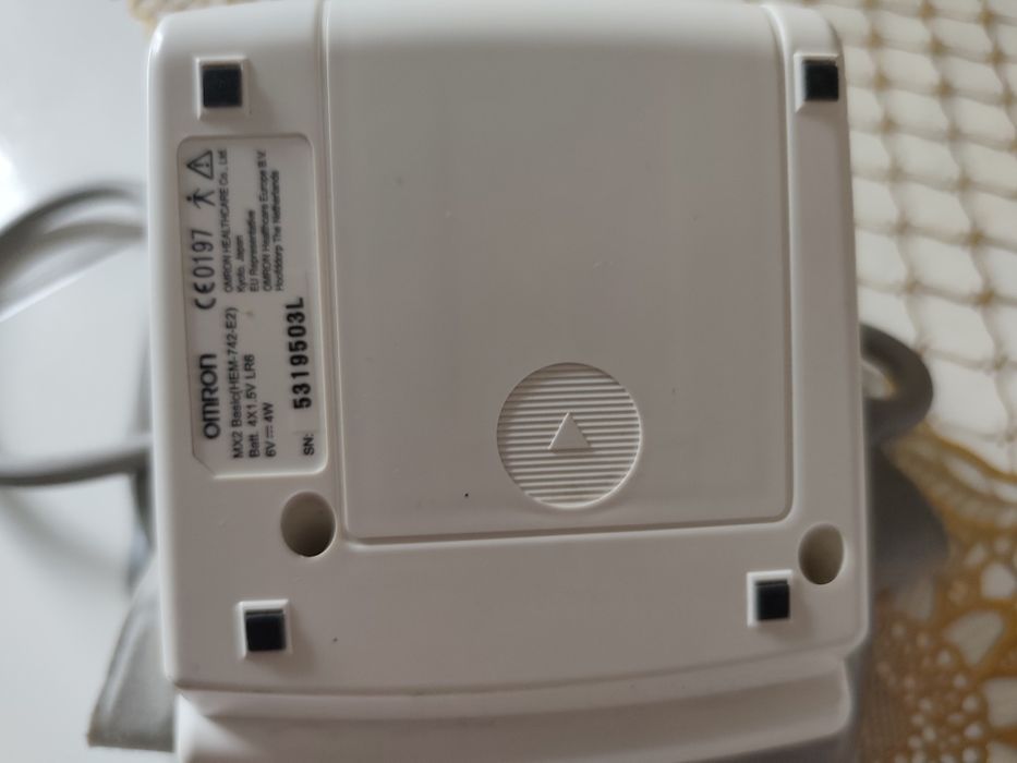 ciśnieniomierz naramienny Omron MX2 Basic.