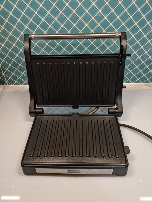 Opiekacz/grill używany