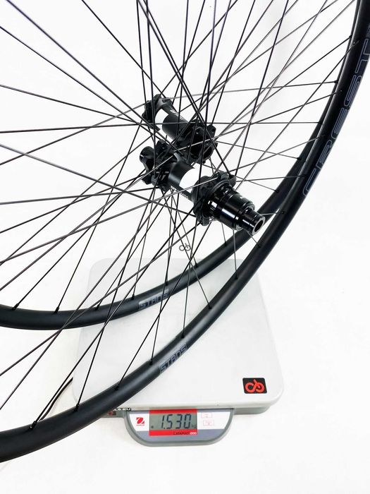 Koła DT Swiss 350 NEW Straightpull NoTubes CREST mk4 29'' 1530g