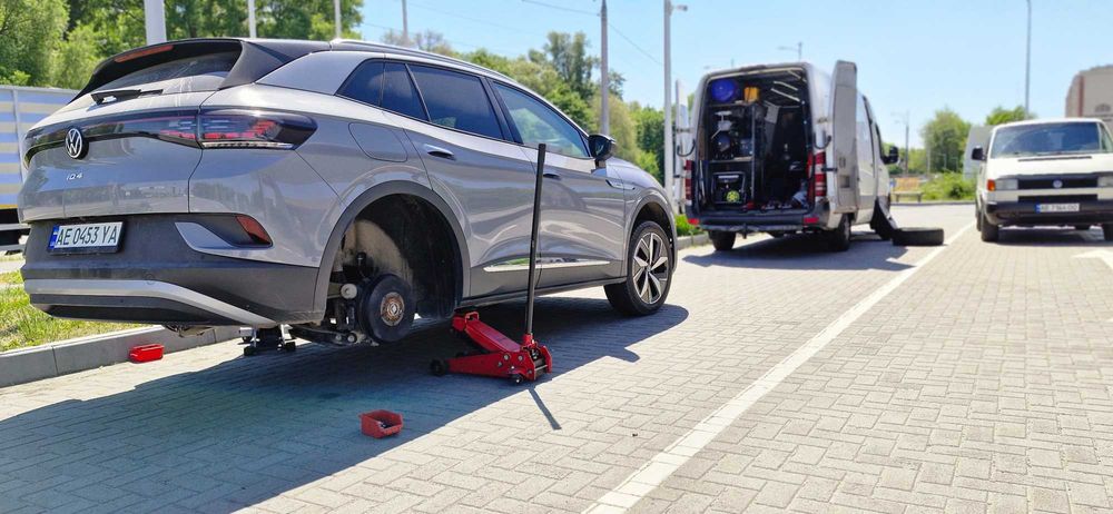 Мобильный шиномонтаж! Выездной Шиномонтаж 24/7 ! Помощь в дороге!