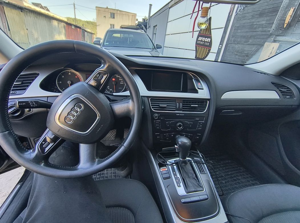 Audi A4 b8 2.0 tdi