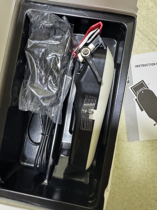 Професійний тример ,машинка для стрижки CHU PRO CJ908