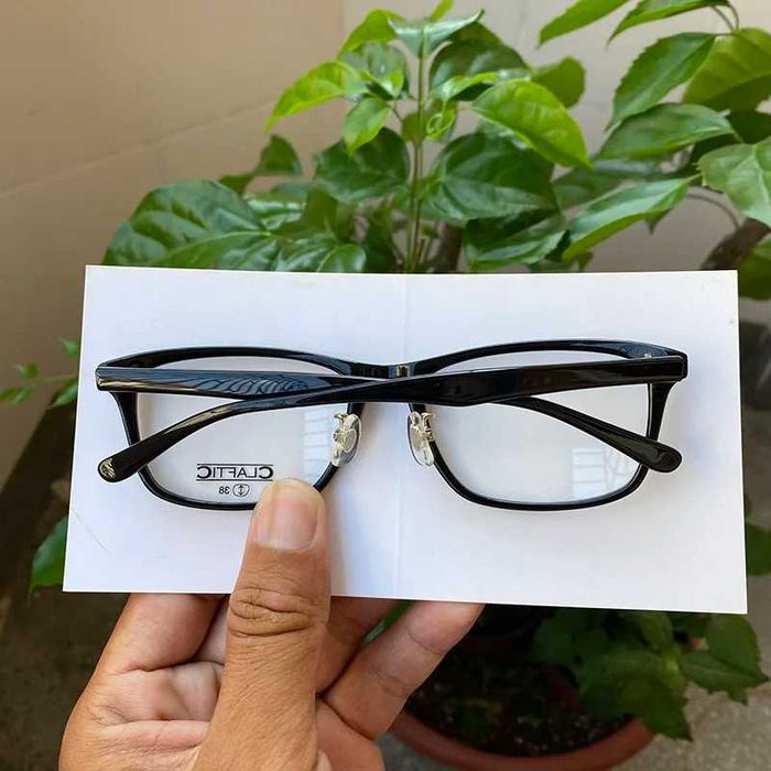 Новая оправа мужская CLAFTIC