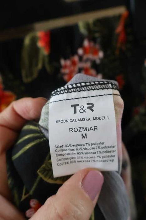 Spódnica rozm. M Tom & Rose