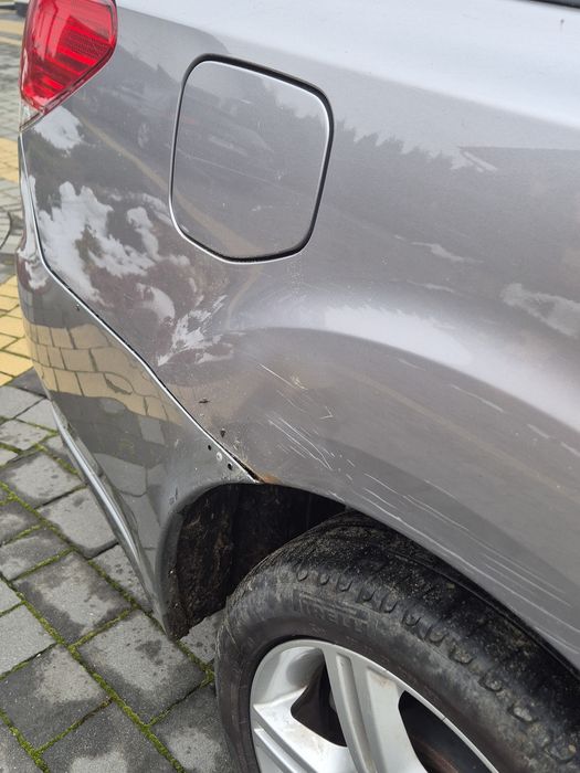 Subaru Legacy 2.0i benzyna automat cvt,  lekko uszkodzony