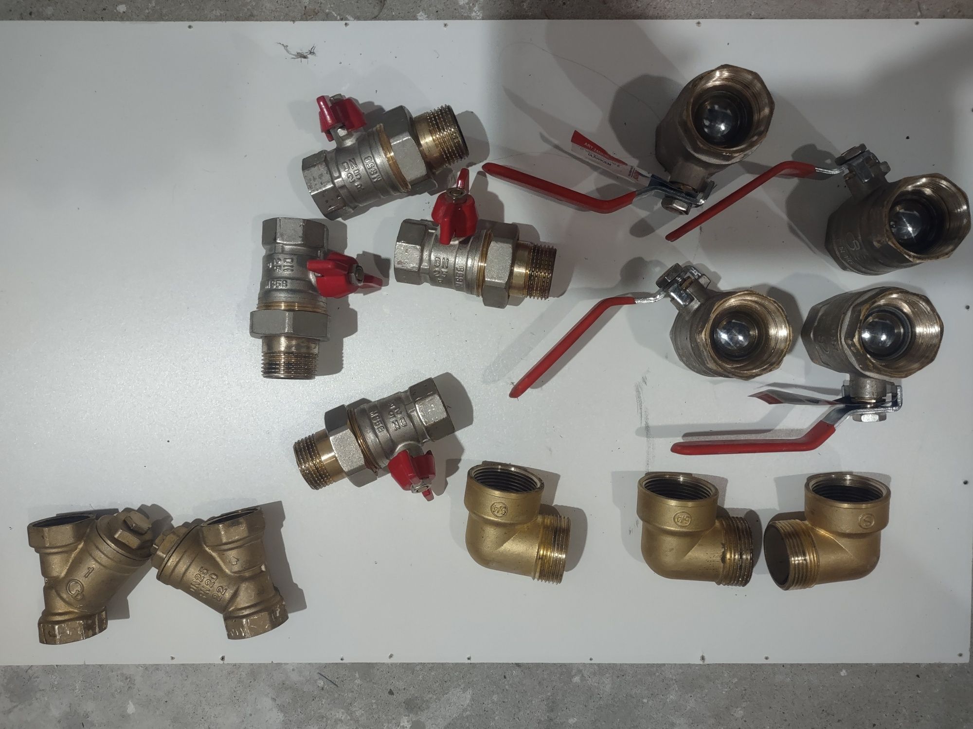 Części hydrauliczne