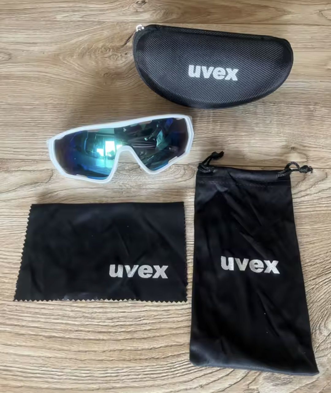 Okulary sportowe Uvex białe