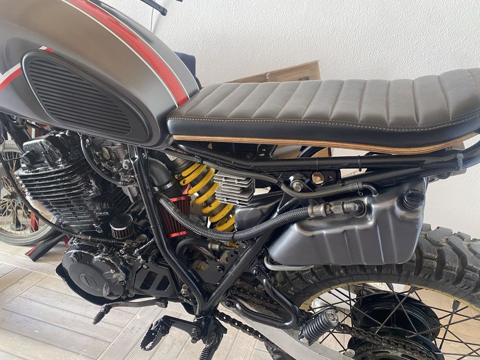 Yamaha xt600 scrambler