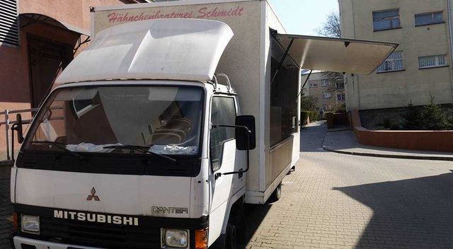 food truck 3|5 t oryginał   okazja  5800 km   otwierany dach