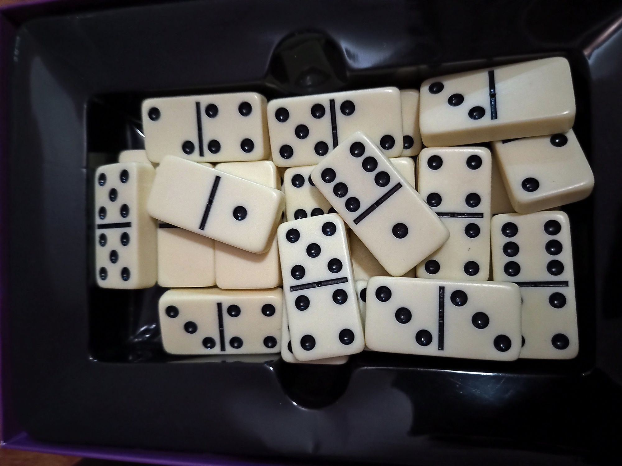 DOMINOES Classic Games