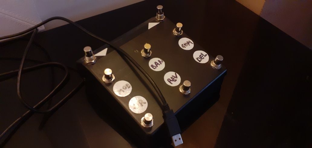 USB MIDI контролер для Bias FX, Guitar Rig