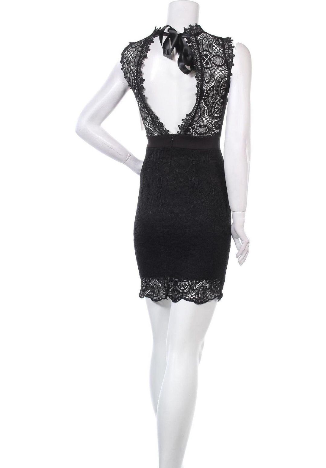 Koronkowa sukienka mini midi William r S nowa czarna klasyczna na lato