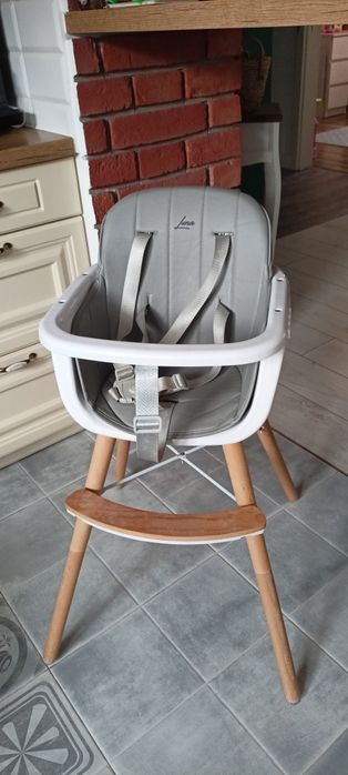 Kubełkowe krzesełko do karmienia