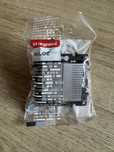 Łącznik świecznikowy NILOE STEP 10AX aluminium 863305 LEGRAND