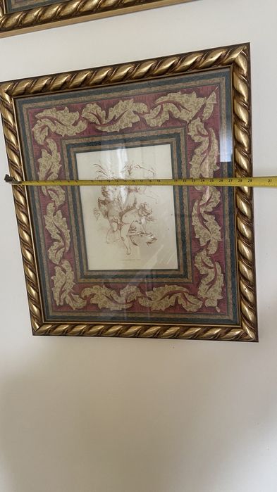 Quadros anjos com moldura dourada
