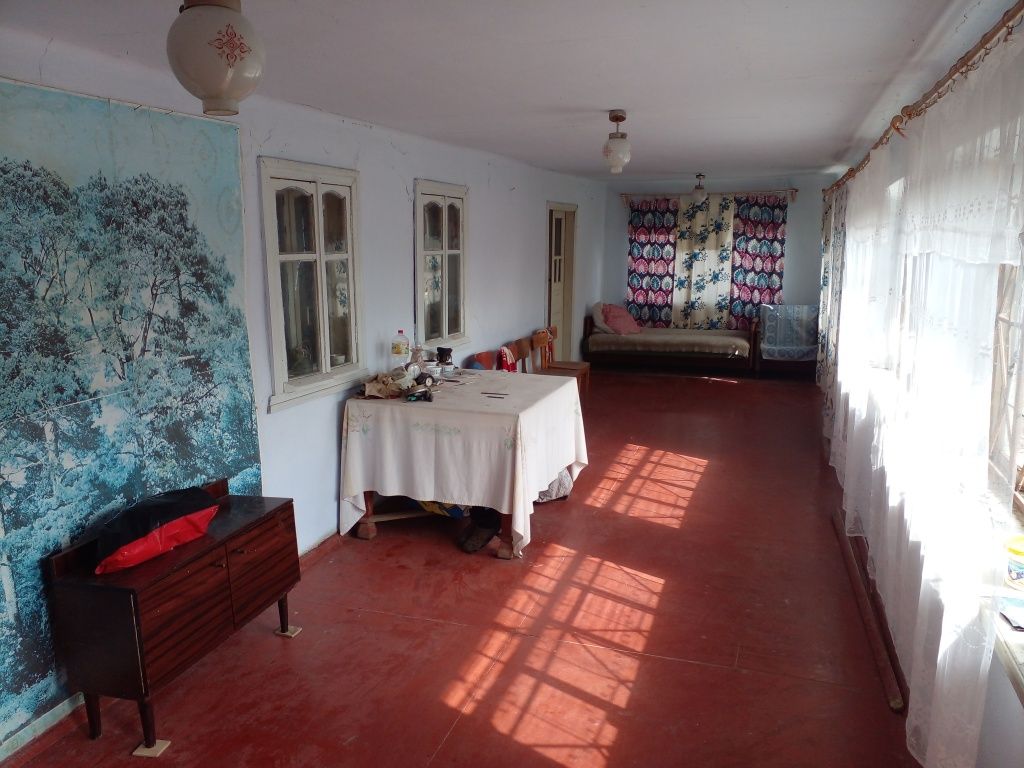 Продам дом в селе Граденицы